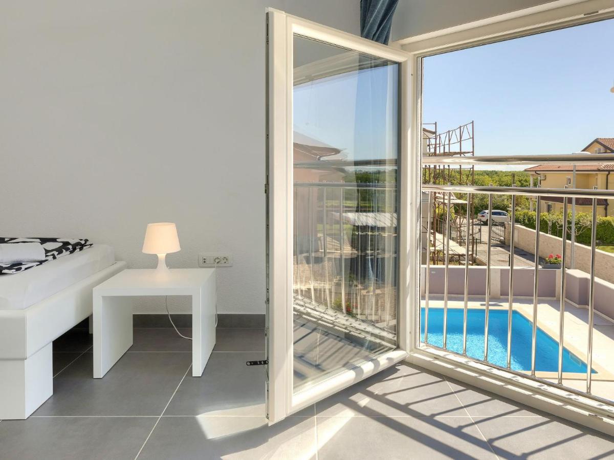 Holiday Home Villa Gocci By Interhome Kmeti エクステリア 写真